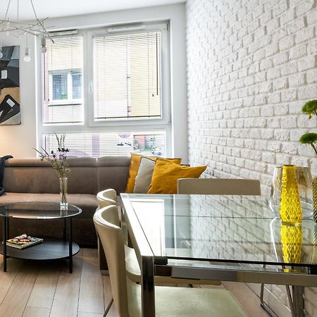 Apartamenty-Wroc Golden House Wroclaw Room photo