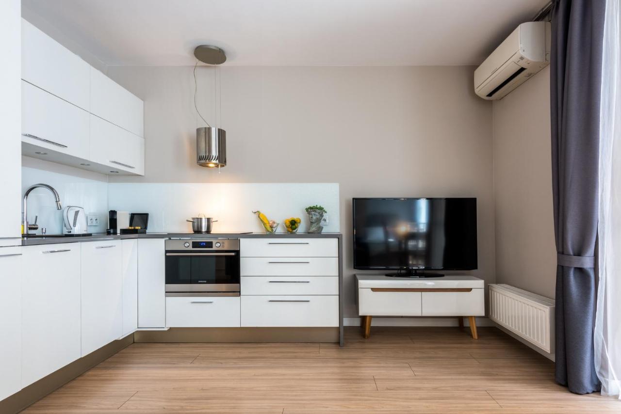 Apartamenty-Wroc Golden House Wroclaw Exterior photo