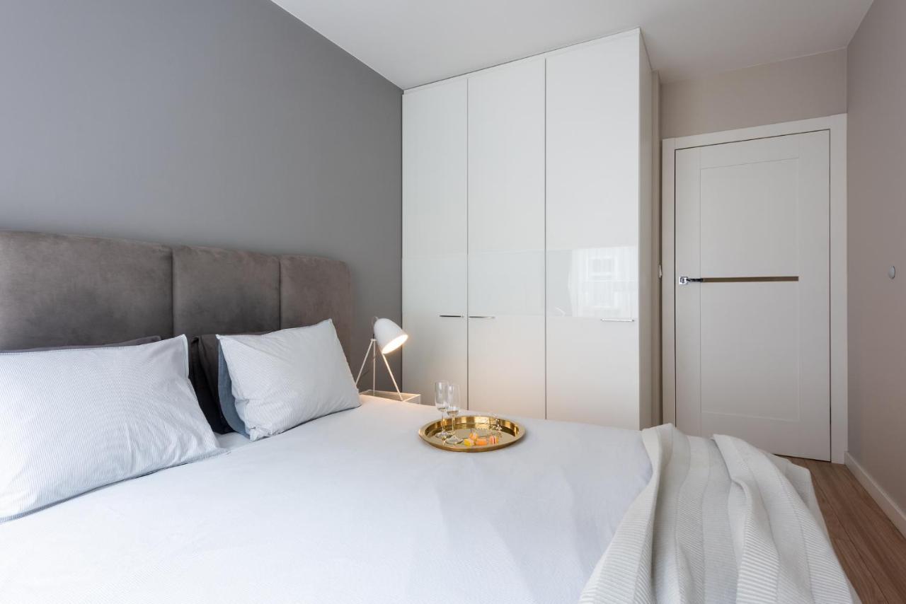 Apartamenty-Wroc Golden House Wroclaw Exterior photo